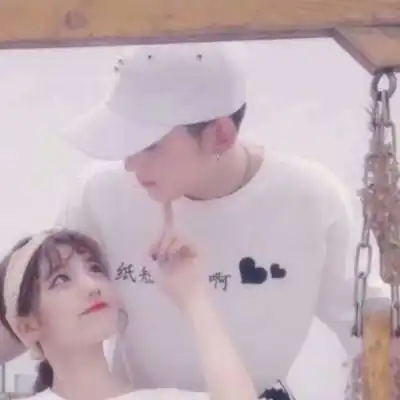 超甜的情头真人一人一半软萌情头分开两张
