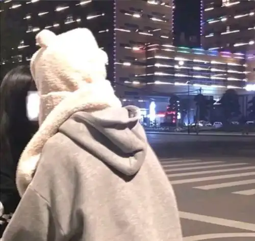 情侣头像天造地设的一对
