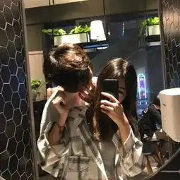 超酷的情侣头像潮流封心爱人
