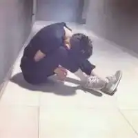 帅气男生陌陌头像2016最新版设计白色的天我怕你会寂寞

