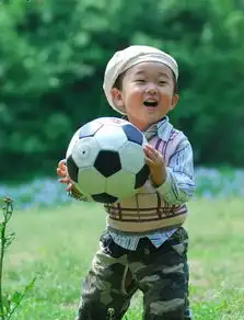 妻子前男友抢我儿子的旺仔牛奶为什么啊他抢了之后哈哈哈哈的跑开了,还唱小苹果,
