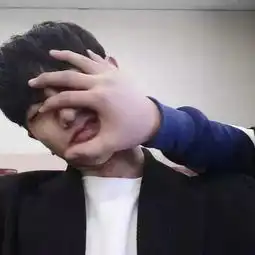 单身狗福利男生怎么自拍才好看没有女朋友也能秀恩爱
