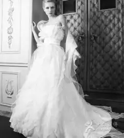 believe艾蓓莉高级婚纱礼服定制1011图片
