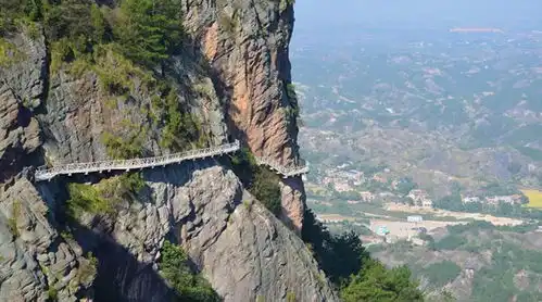 长沙周末跟团一日游长沙周末跟团岳阳平江石牛寨景区一日游
