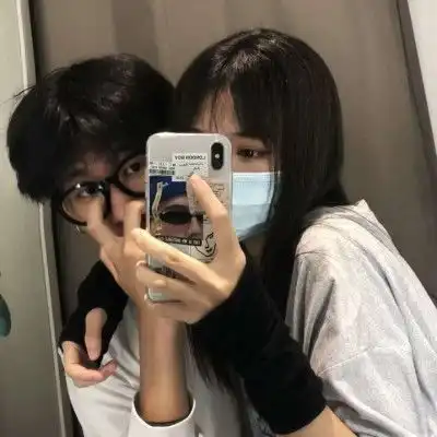 情侣头像家长不会发现的情头
