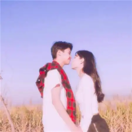 高清唯美情侣头像意境一对,少了你不快乐的的日子太开心
