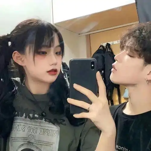 唯美真人情侣头像
