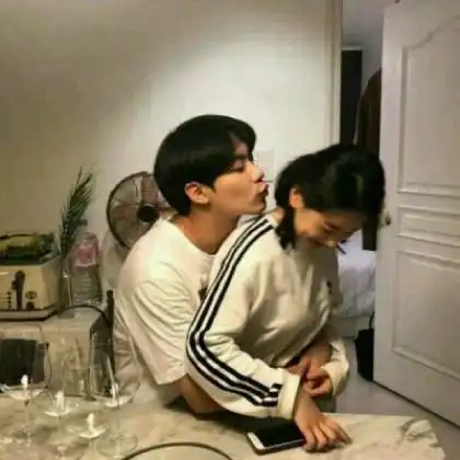 好看的不易撞双人情头,美好的爱情应该充满活力
