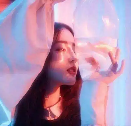 现实又很扎心的句子,句句入骨,值得深思
