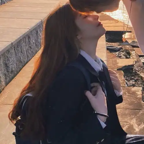 氛围感情头偷偷浪漫吧,别让世俗知道
