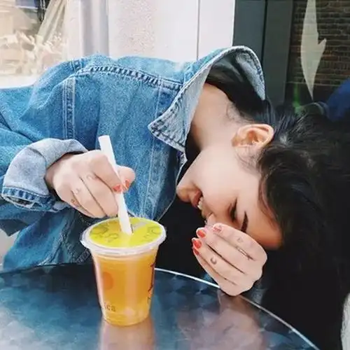 据说,这是健身党一天的朋友圈状态
