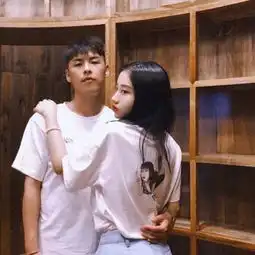 高冷情侣头像一男一女
