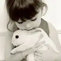 欧美小女孩头像黑白好看的欧美小孩黑白头像图片
