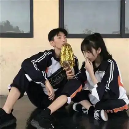好看一男一女的头像,2020情侣必备头像图片
