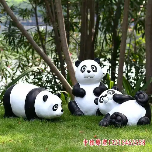 卡通小熊猫玻璃钢雕塑校园树脂雕塑熊猫生产厂家中雅雕塑
