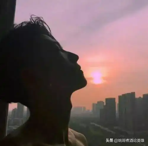因为相宜推荐海南大学,我想起那个睡在我上铺的,海南女老板
