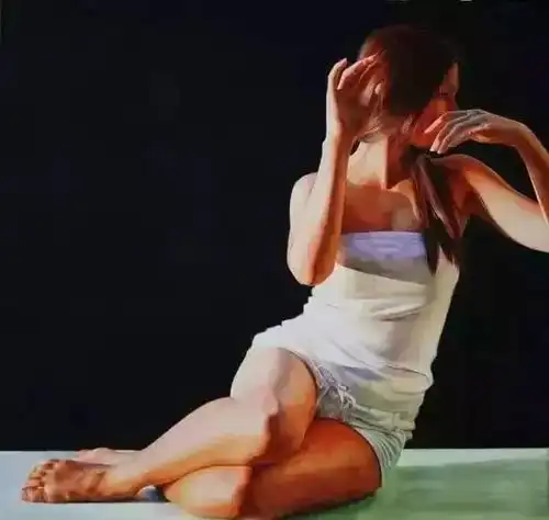 水彩,画出少女水嫩的肌肤水彩人物头像女
