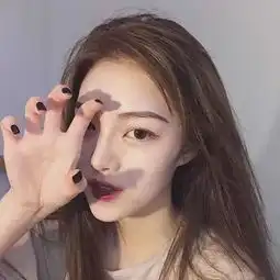 头像以后我会珍惜身边的每一个人但不会在挽留任何人
