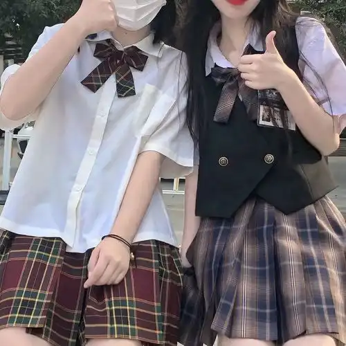 情侣头像一对两张精选情头头像
