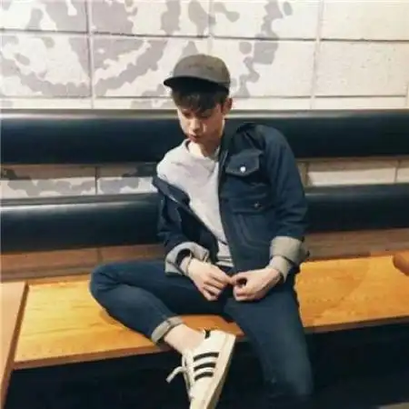 qq小清新情侣头像一男一女一个人一张两张一对
