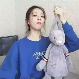 谁有这张图的情侣头像,谢谢
