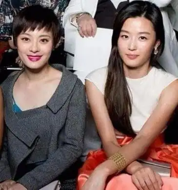 我到底是方形脸还是鹅蛋脸型
