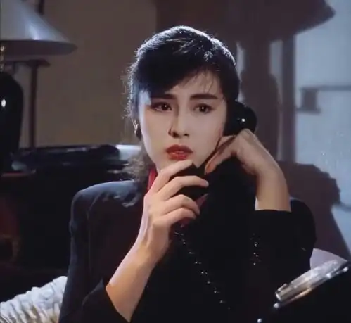 感性的王祖贤3段感情,与未婚夫15年情断,远走海外看破红尘
