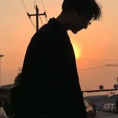 个性男生微信头像,一个风流倜傥公子哥
