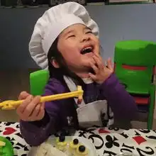 头像曾经无话不谈,后来只剩算了
