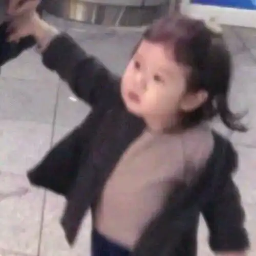 情侣头像可爱小孩
