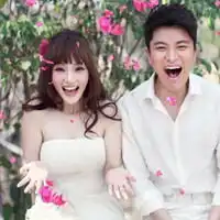 这张图片的情侣头像,和这个差不多,谁能找到有奖励谢谢各位大神

