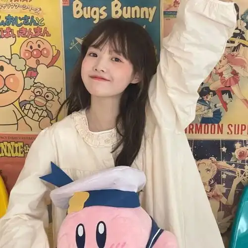 精选优质温柔小众好看的女生头像246
