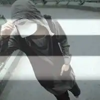 跪求情侣头像

