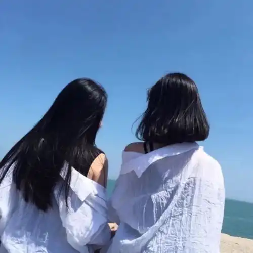 职场上没有真心的朋友

