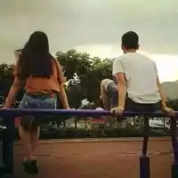 qq黑白头像情侣许你一世情lomo意境的情侣头像大全
