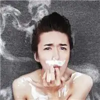 求大手把这张图片复原,情侣红钻太难看了.
