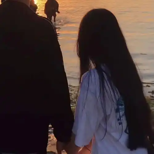 超好看情侣头像
