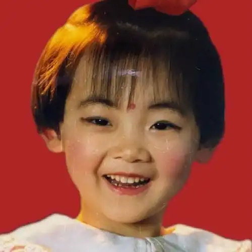 组图好恩爱郑恺苗苗官宣结婚喜讯后换情侣童年照头像
