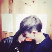 感情好的情侣qq双人头像大全我喜欢你与愚人节无关
