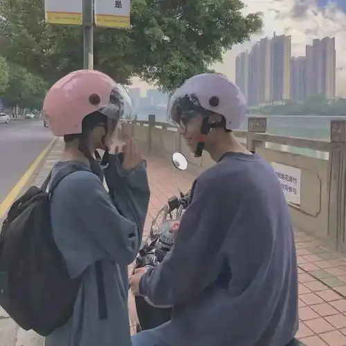 好看的真人系列情侣头像
