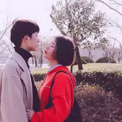 离婚半年后,前夫说妈生病了,你来伺候她

