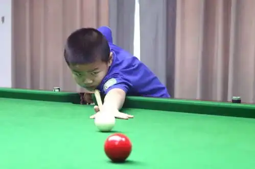 谁说台球大师,不能来自幼儿园大班
