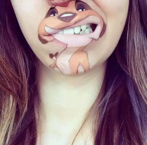 妹子,好好化妆不行吗
