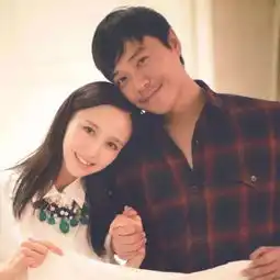 佟丽娅过生日,陈思诚零点送上祝福,网友以后对丫丫好一点
