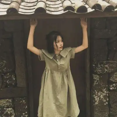 闺蜜头像一人一张清新唯美闺蜜头像图片两张分开
