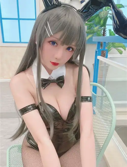 人活着就是为了樱岛麻衣兔女郎学姐爱了爱了

