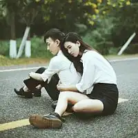 唯美大自然意境qq情侣头像我喜欢紧紧的抱住你那一刻
