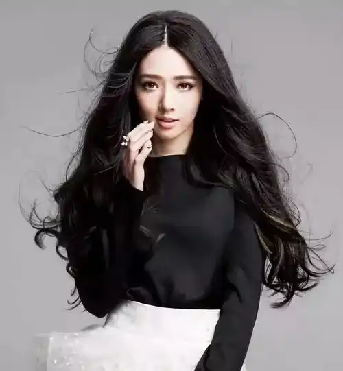 郭碧婷产后经历了什么直男穿衣都挡不住美貌,比奚梦瑶好太多
