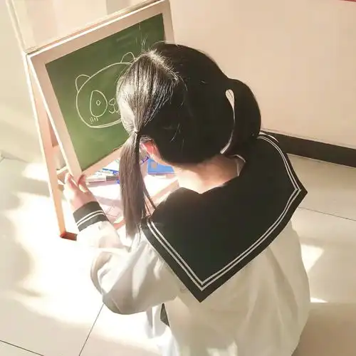 情侣头像一对两张l女朋友说的哪些话要反着听
