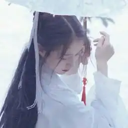 和女同学关系缓和后再次微信聊天应该注意什么啊
